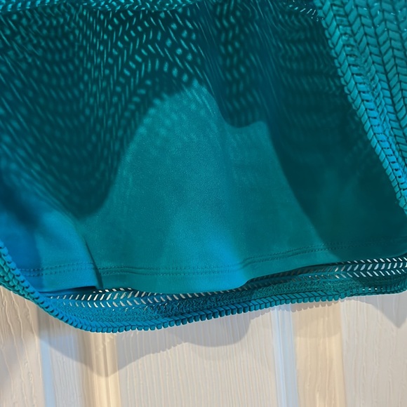 BCBGenerationTextured Pull On Mini Skirt - Picture 7 of 9